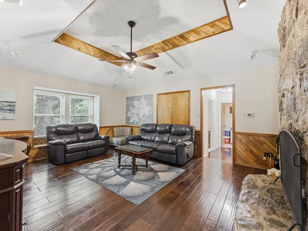 3701 Waycross Court Arlington TX 76016