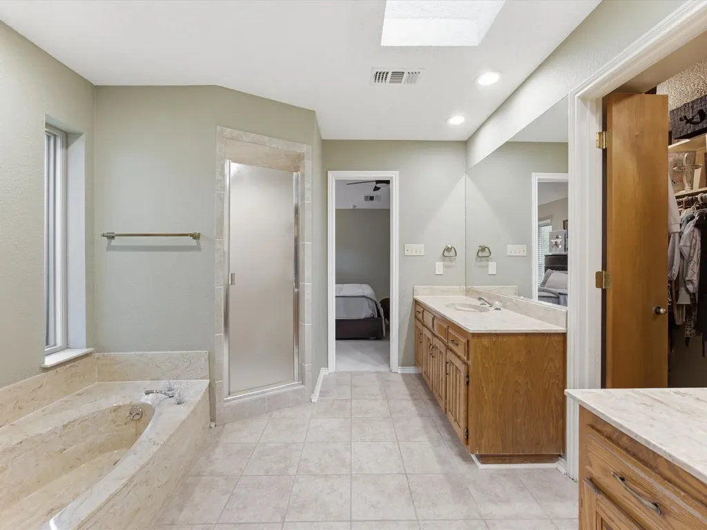 3701 Waycross Court Arlington TX 76016