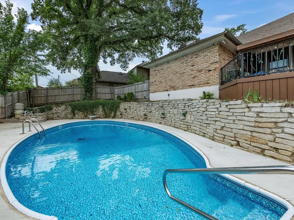 3701 Waycross Court Arlington TX 76016