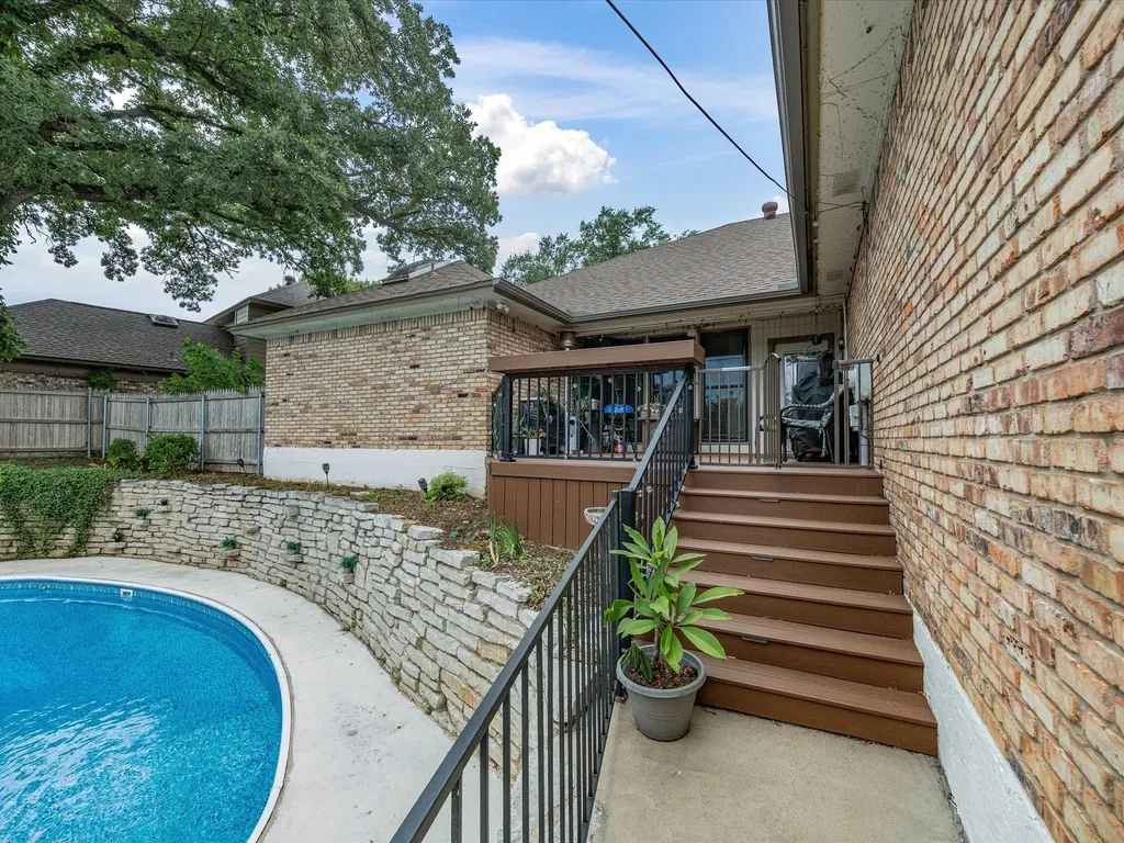 3701 Waycross Court Arlington TX 76016