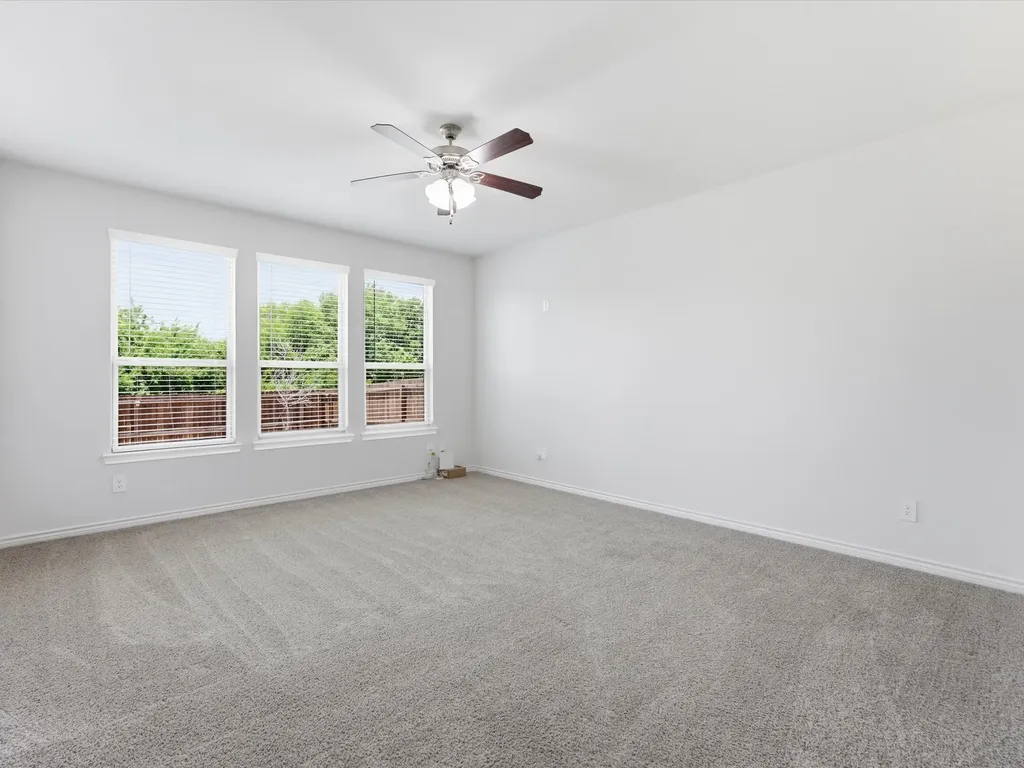 3717 Tracewood Bend Aubrey TX 76227