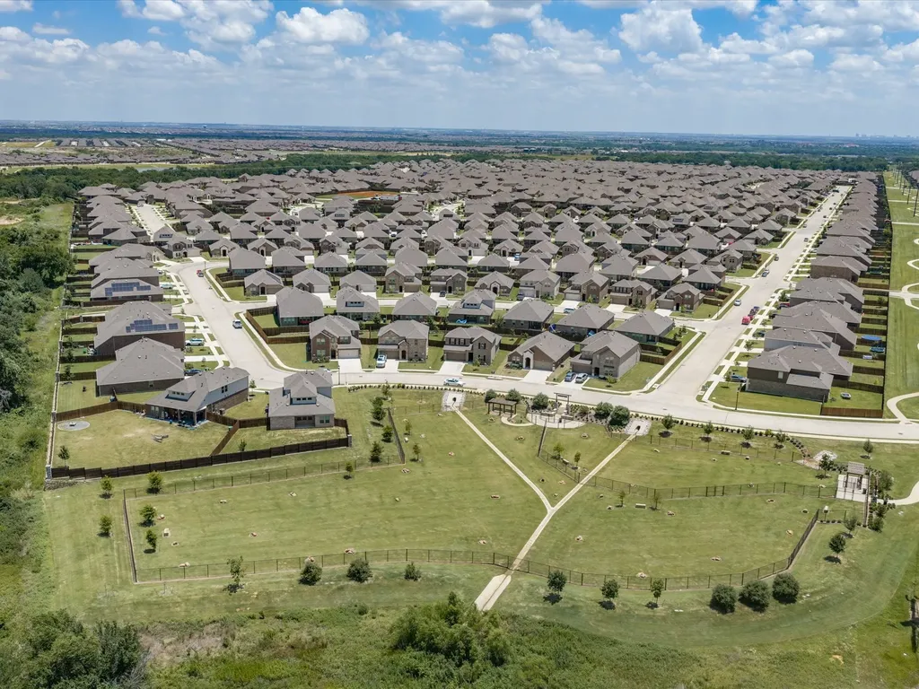 3717 Tracewood Bend Aubrey TX 76227