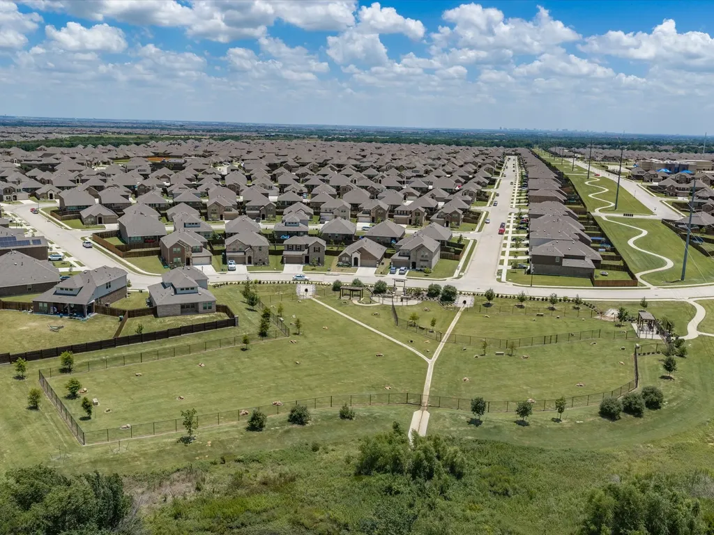 3717 Tracewood Bend Aubrey TX 76227