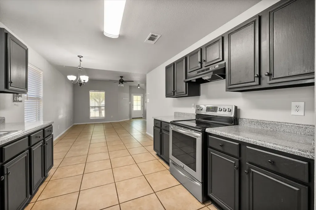 4548 Via James Jacob Dallas TX 75211