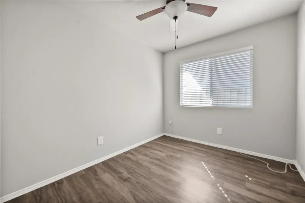 4548 Via James Jacob Dallas TX 75211