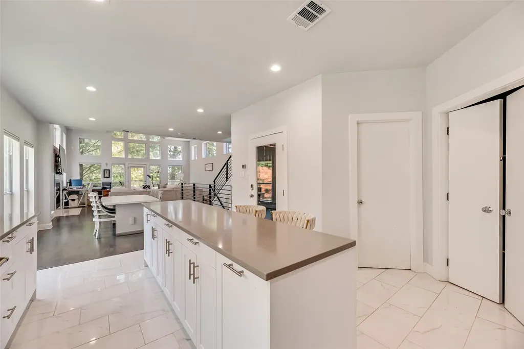 4926 Homer Street Dallas TX 75206