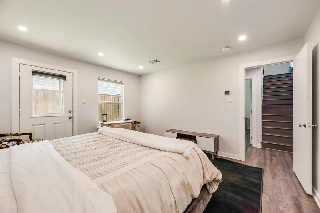4926 Homer Street Dallas TX 75206