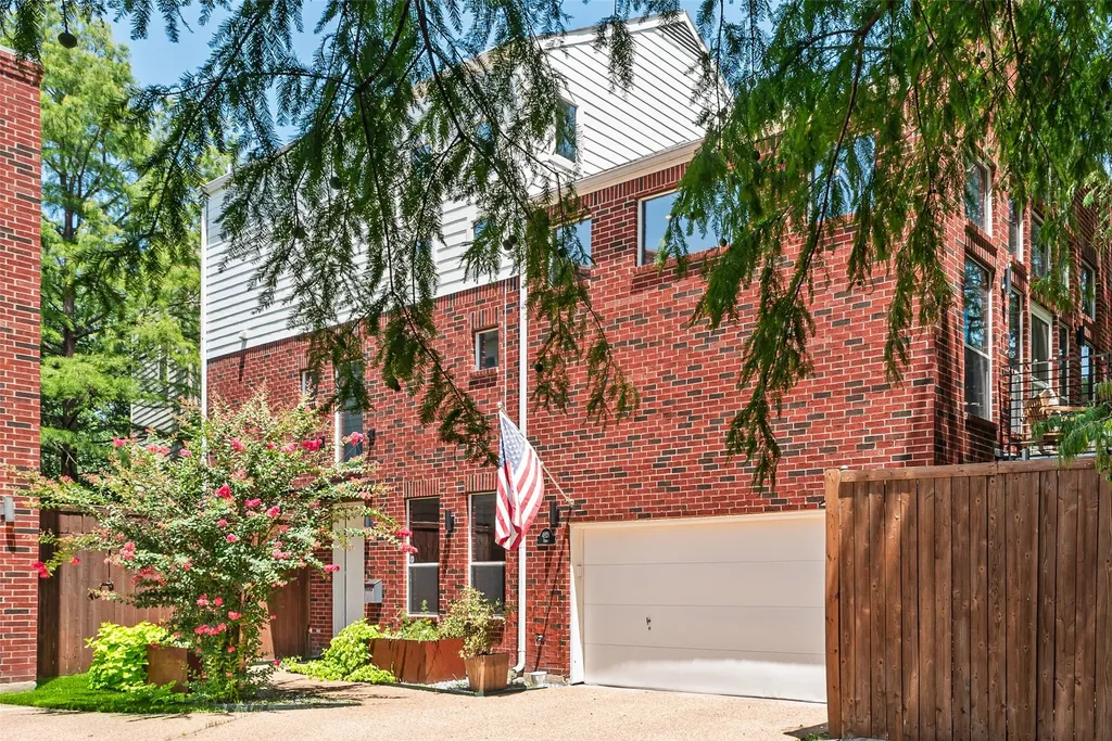 4926 Homer Street Dallas TX 75206