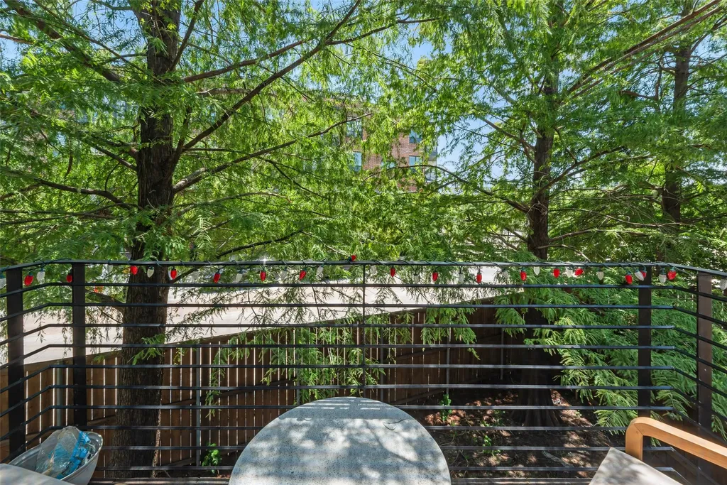 4926 Homer Street Dallas TX 75206