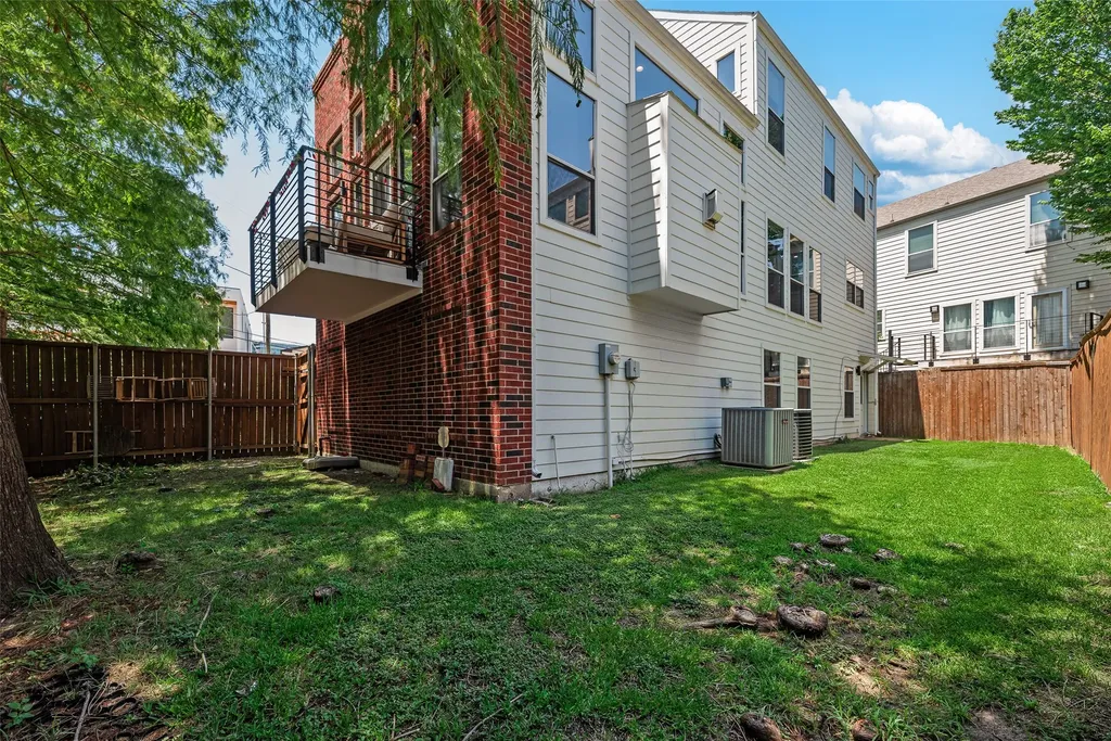 4926 Homer Street Dallas TX 75206