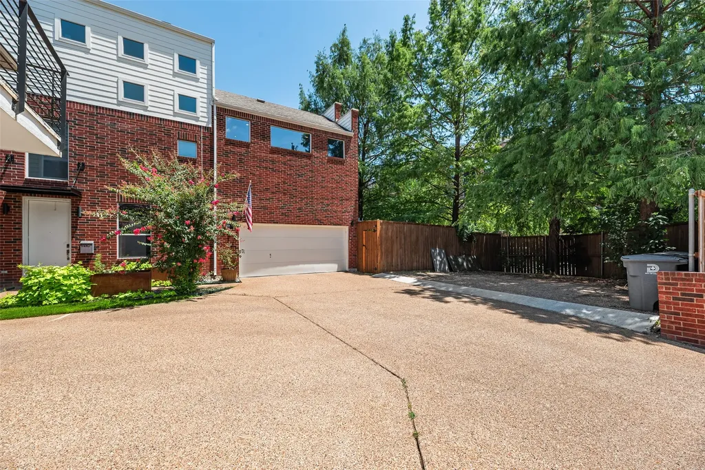 4926 Homer Street Dallas TX 75206