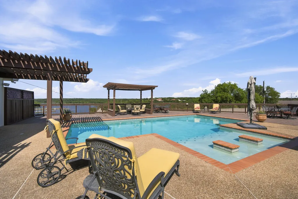 311 County Road 1710 Clifton TX 76634