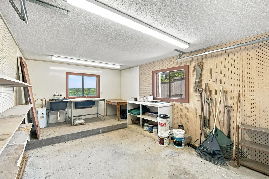 311 County Road 1710 Clifton TX 76634