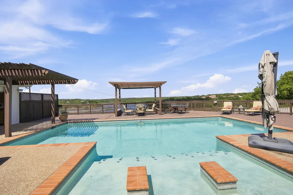 311 County Road 1710 Clifton TX 76634
