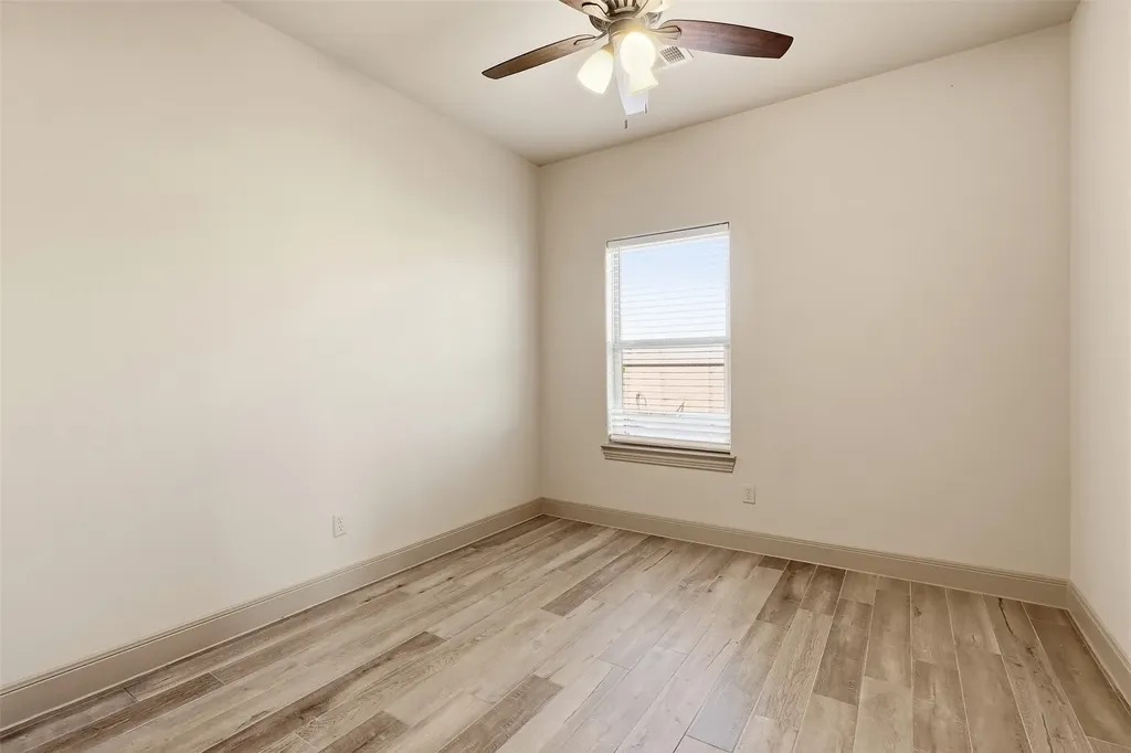 265 Delatorre Street Trenton TX 75490