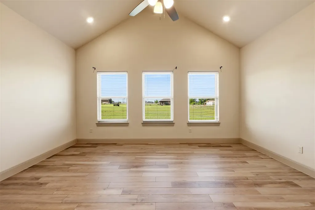 265 Delatorre Street Trenton TX 75490