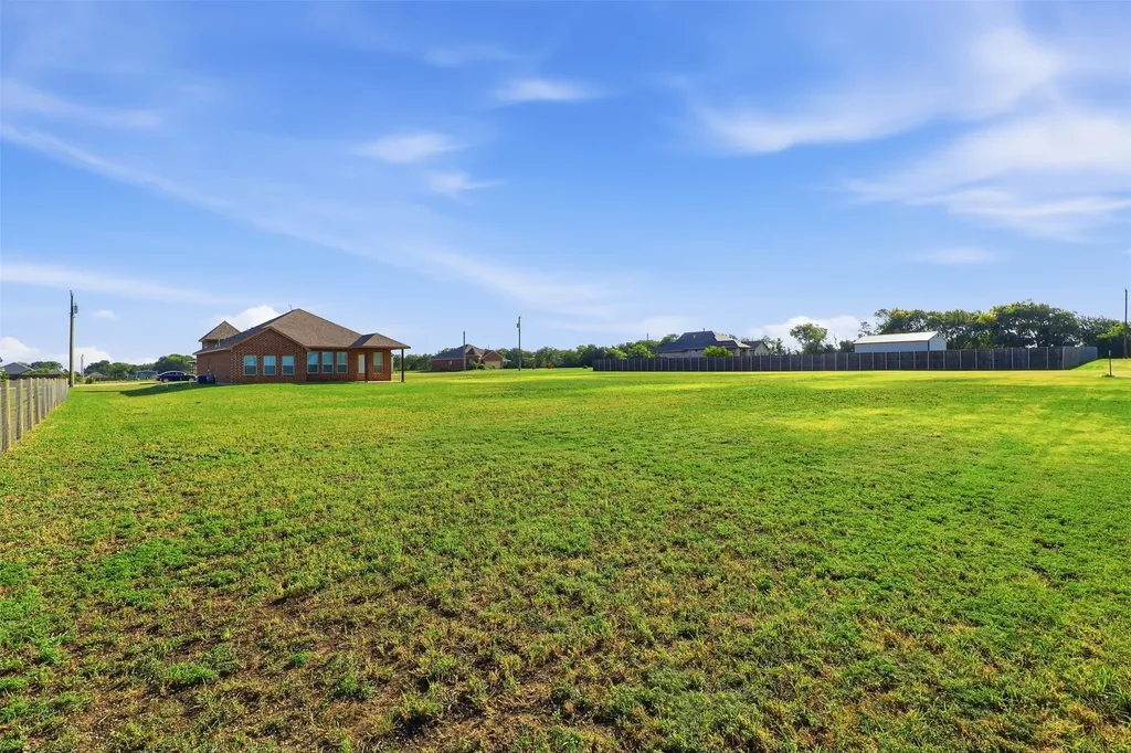 265 Delatorre Street Trenton TX 75490