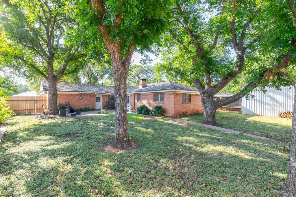 2310 Crescent Drive Abilene TX 79605