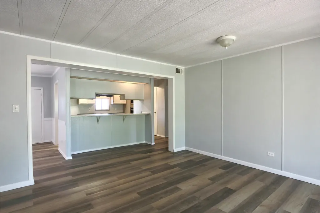 4018 Marana Drive Granbury TX 76048