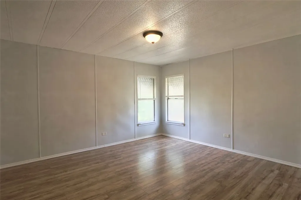 4018 Marana Drive Granbury TX 76048