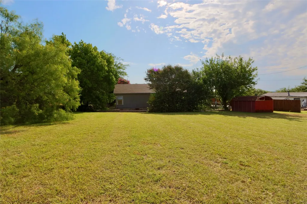 4018 Marana Drive Granbury TX 76048