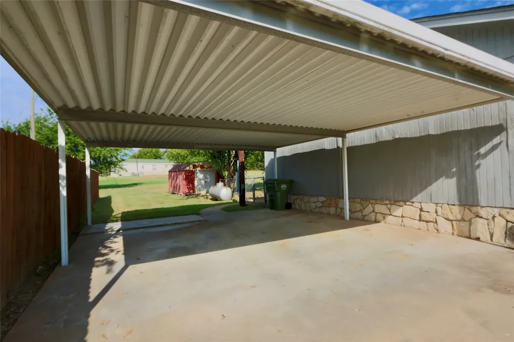 4018 Marana Drive Granbury TX 76048