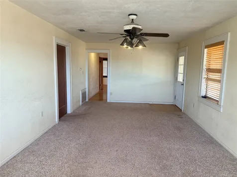 901 S Washington Avenue Aspermont TX 79502