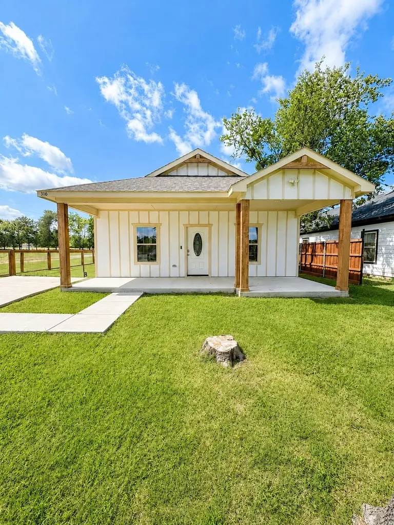 316 Mark Street Hillsboro TX 76645