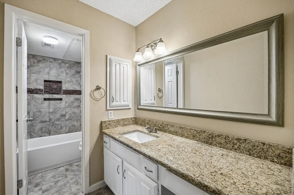 847 Dublin Drive Richardson TX 75080
