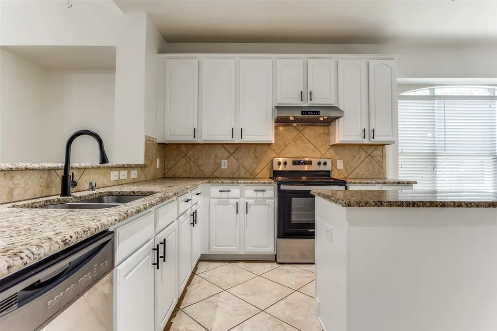 610 Crockett Drive Lavon TX 75166