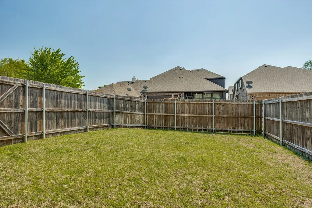 610 Crockett Drive Lavon TX 75166