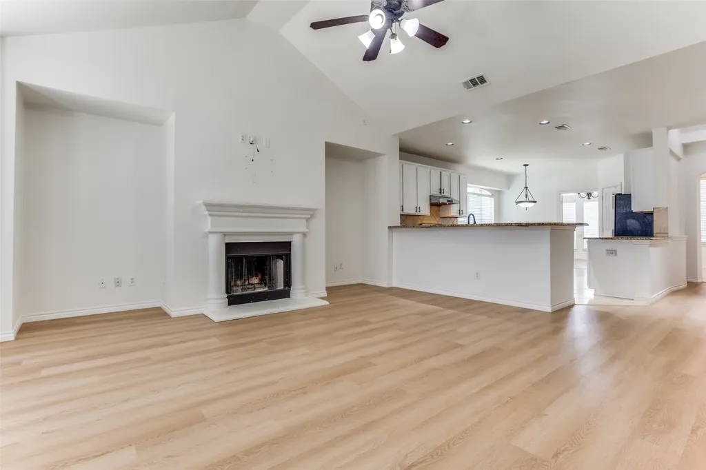 610 Crockett Drive Lavon TX 75166