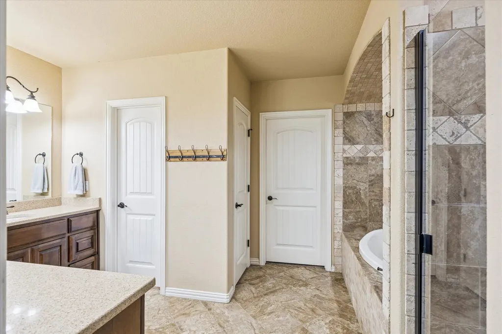 3390 Zion Hill Road Weatherford TX 76088