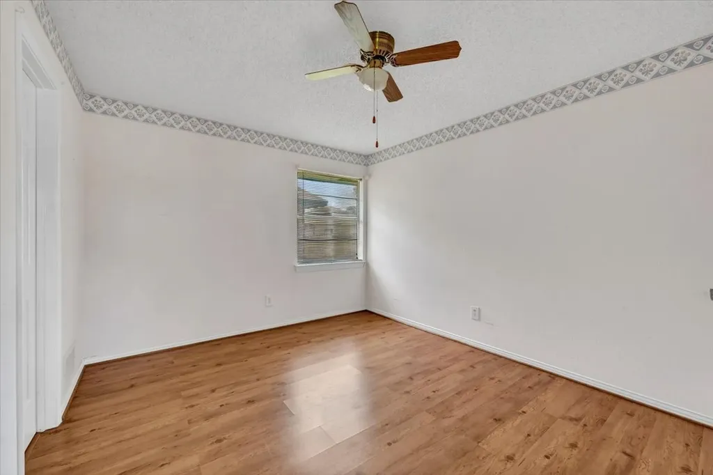 306 Swan Ridge Place Duncanville TX 75137