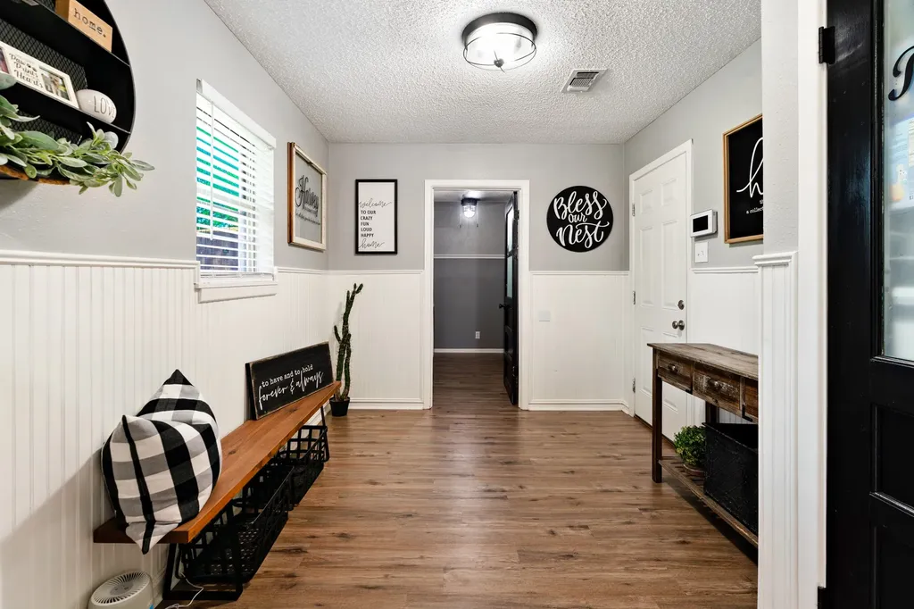 3320 Cleveland Paris TX 75460