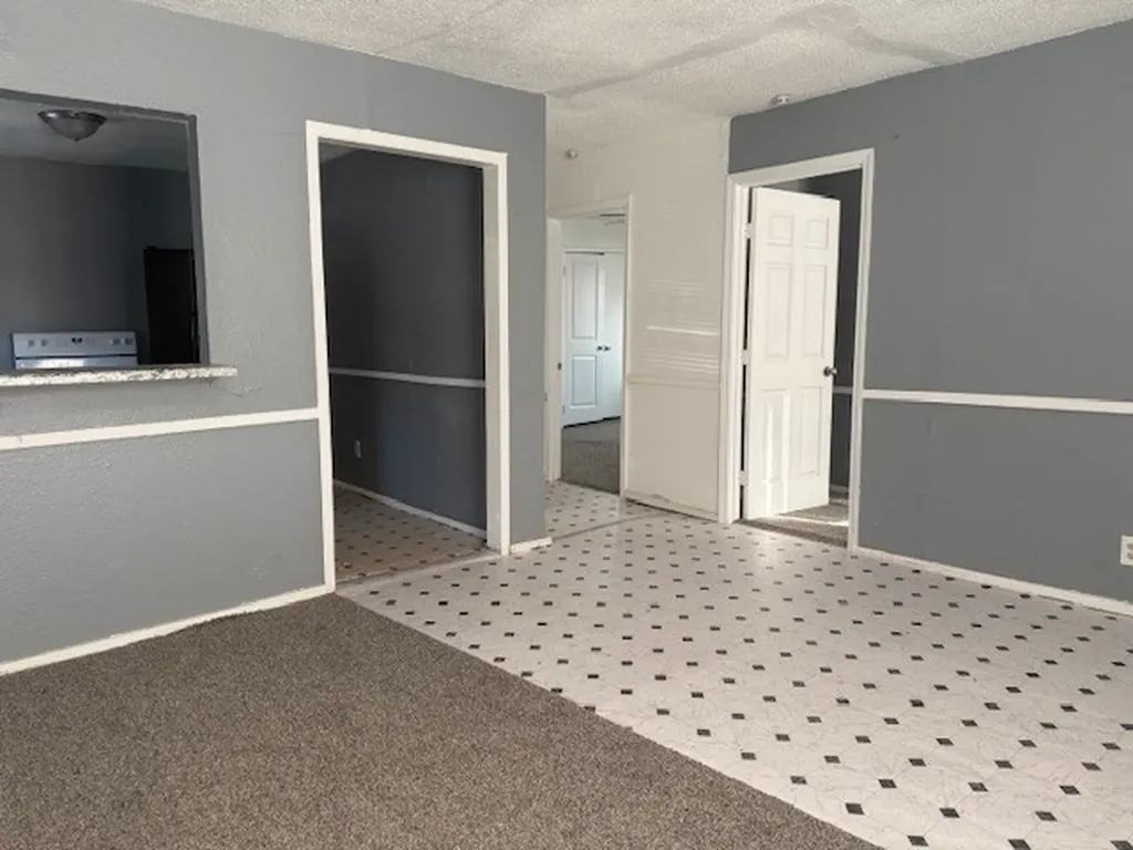 1630 Fitzhugh Avenue Paris TX 75460