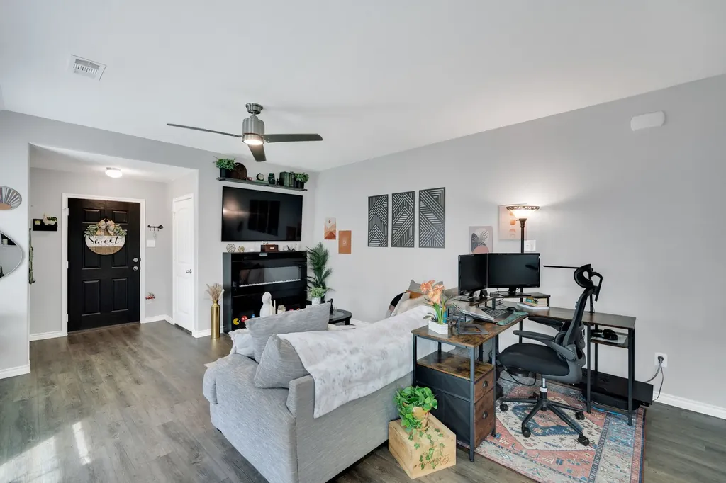 3308 Robin Road Ennis TX 75119