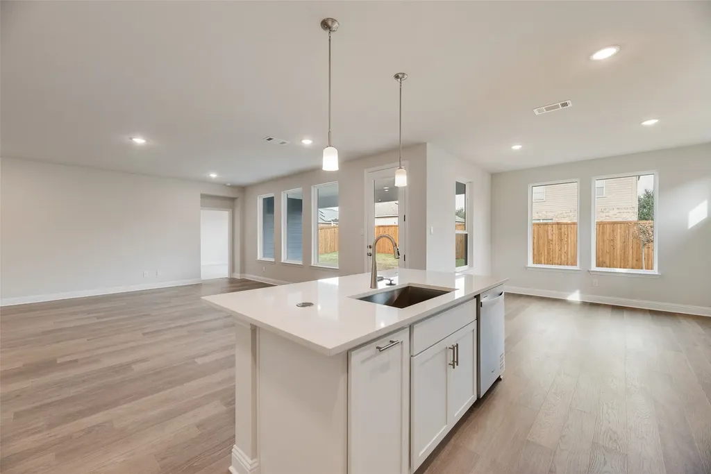 552 Marcus Lane Crowley TX 76036