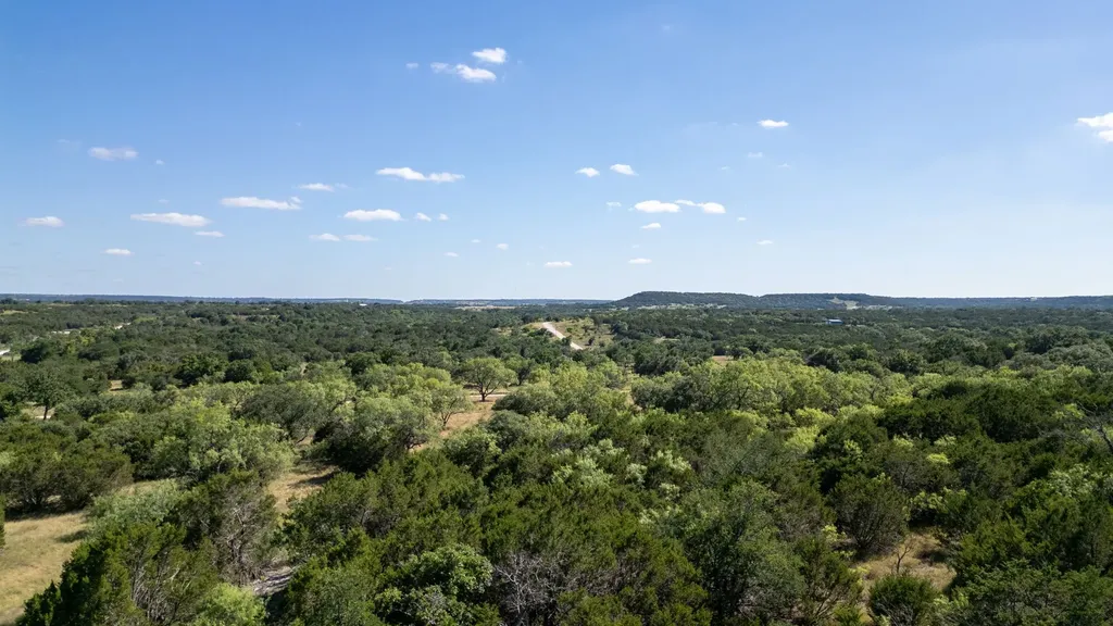 2820 Pr 4211 Evant TX 76525