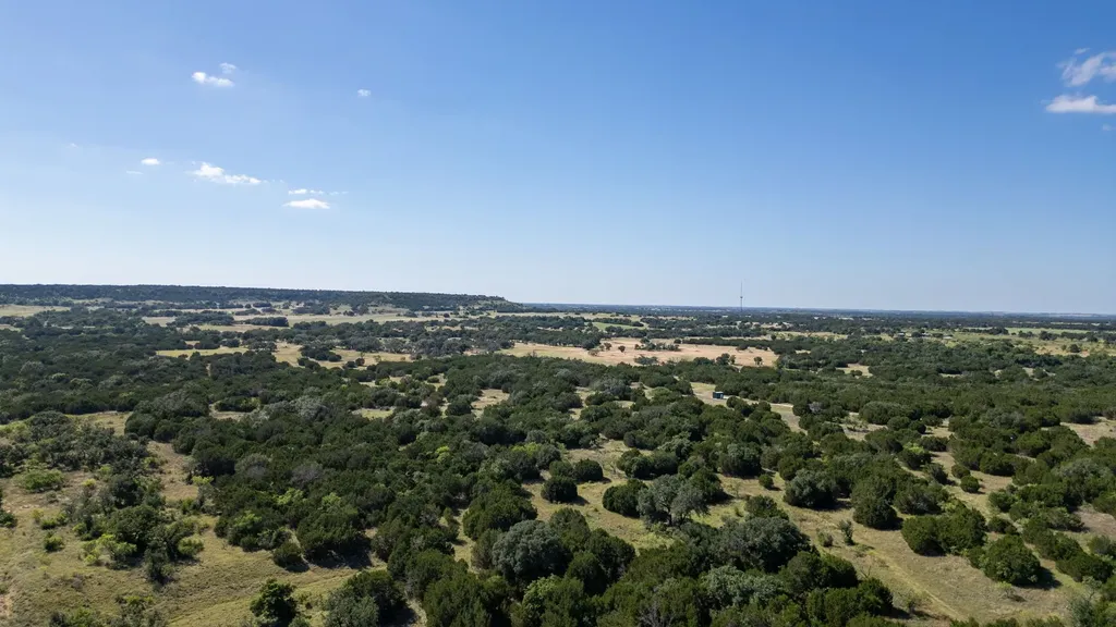 2820 Pr 4211 Evant TX 76525
