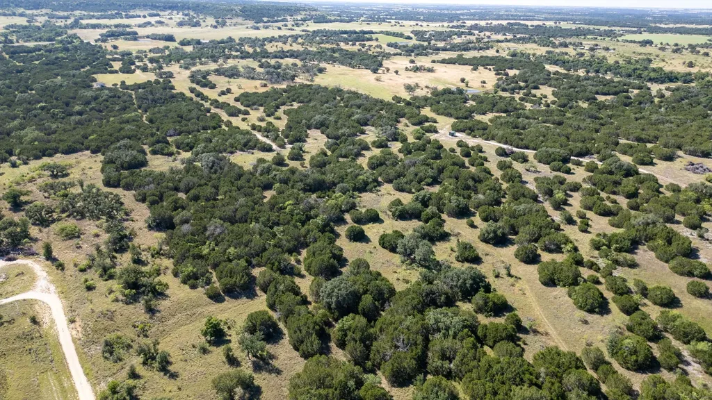 2820 Pr 4211 Evant TX 76525