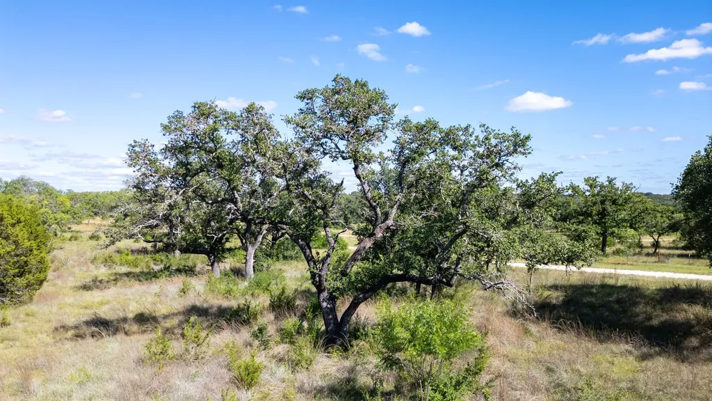 2820 Pr 4211 Evant TX 76525