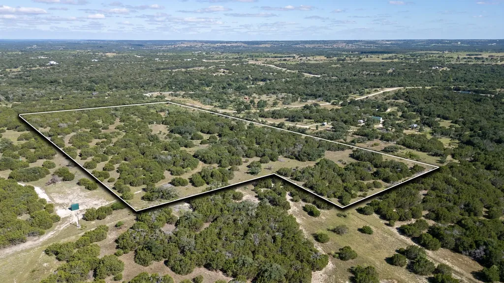 2820 Pr 4211 Evant TX 76525