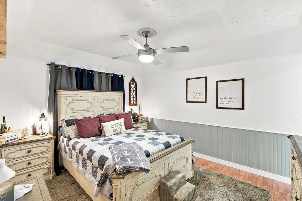 300 Pebble Creek Lane Red Oak TX 75154