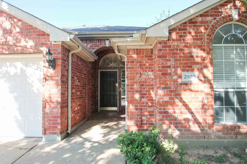 2932 Dover Drive Mckinney TX 75069