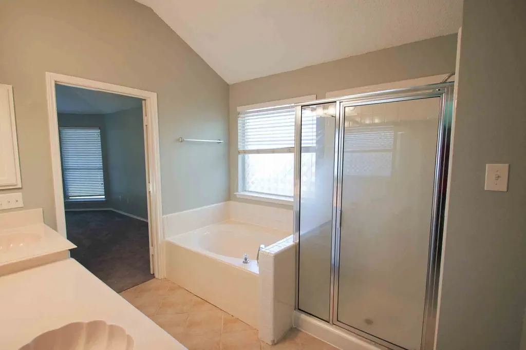 2932 Dover Drive Mckinney TX 75069