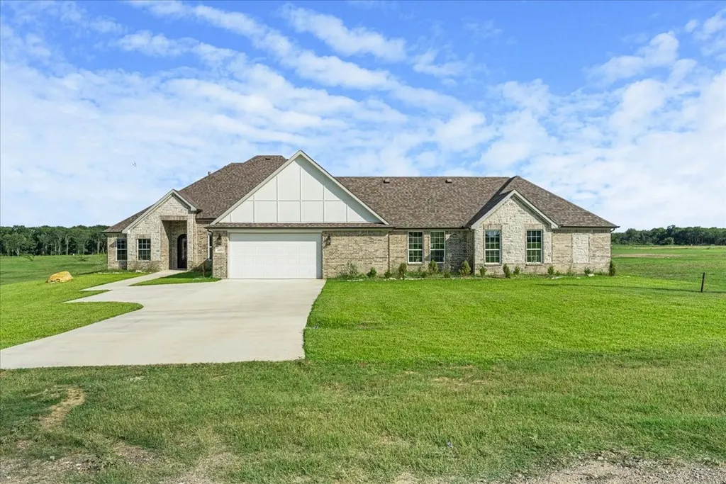 1060 Grison Circle Corsicana TX 75109