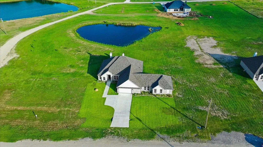 1060 Grison Circle Corsicana TX 75109