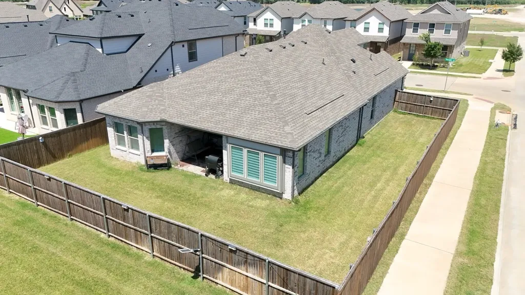 2600 Tanager Street Fort Worth TX 76118
