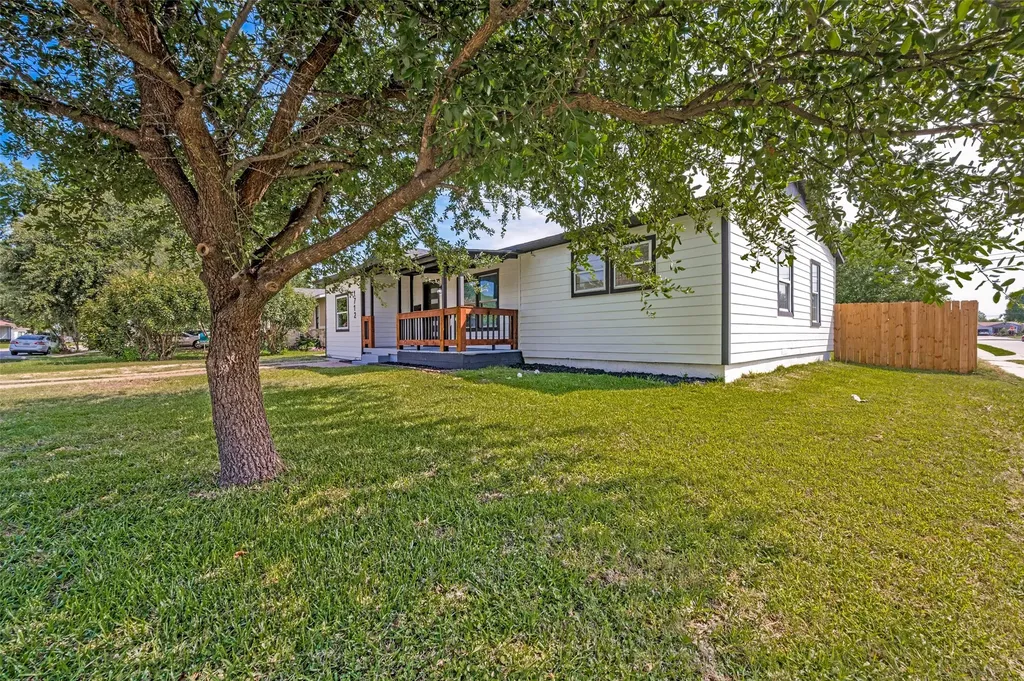 1712 Milner Road Irving TX 75061